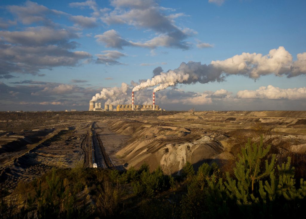 xxPoland Pollution slide DB4E superJumbo