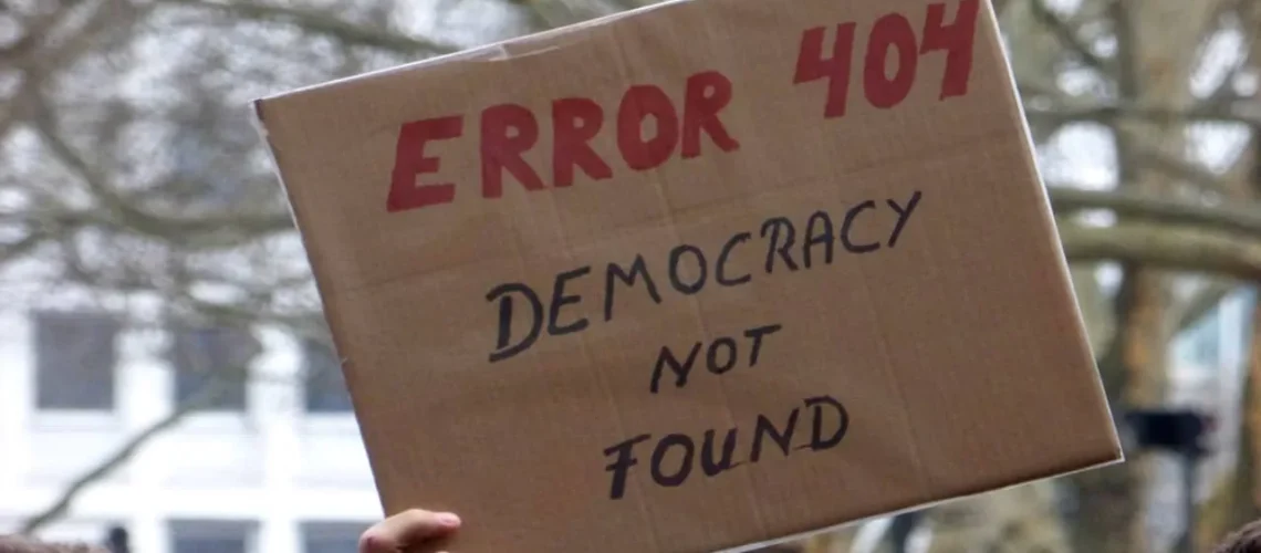 Crisi-della-democrazia