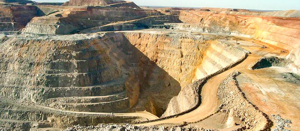 Kalgoorlie_The_Big_Pit_DSC04498_edited