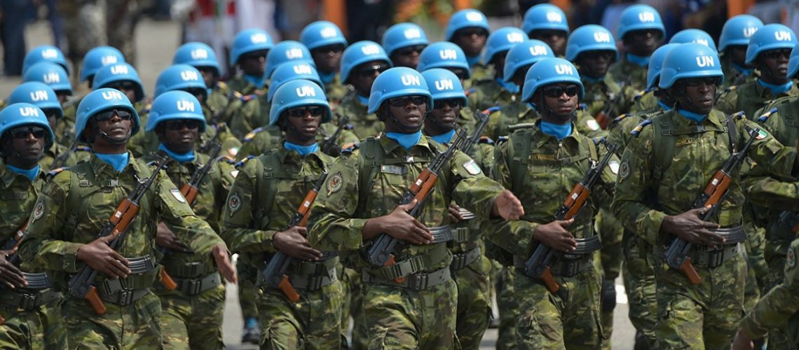 Soldati ivoriani della missione di pace delle Nazioni Unite in Mali, MINUSMA (United Nations Multidimensional Integrated Stabilization Mission in Mali), il 7 agosto 2019 ad Abidjan.  
© SIA KAMBOU/AFP
